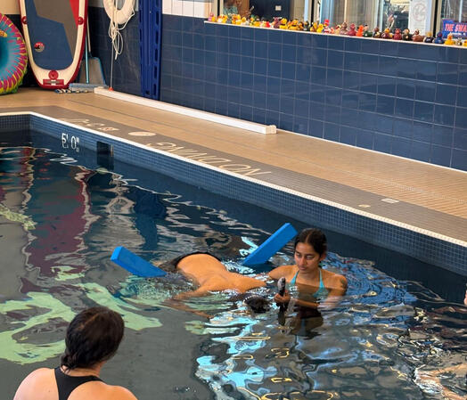 Aquatherapy to get both hands moving